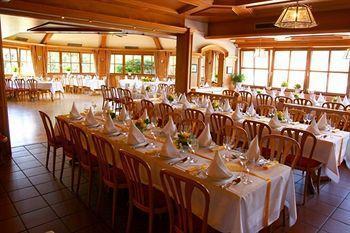 Hotel Hallnberg 4*